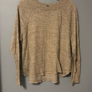 Wild Fable  light weight olive sweater